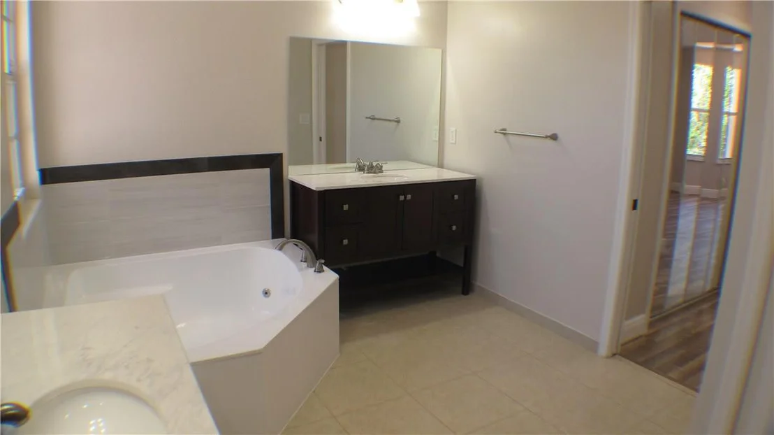 Photo of 5086 Starblaze Drive