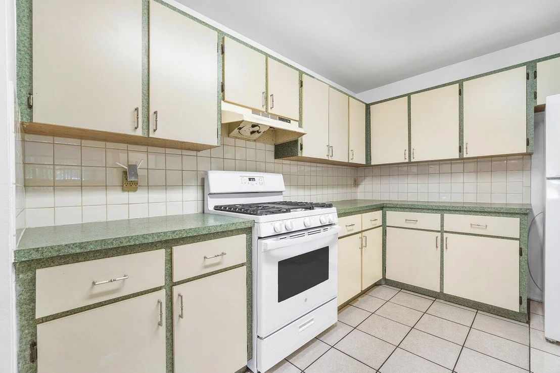 Photo of 4426 Walden Circle