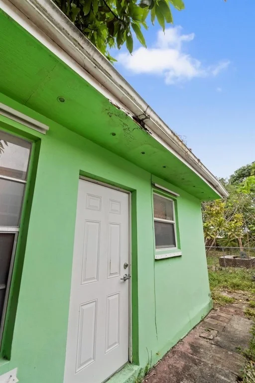 Photo of 282 E 55th Street