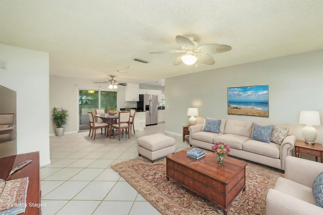 Photo of 6008 Palm Drive