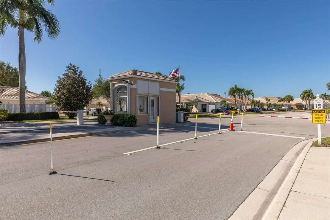 Photo of 13055 Hampton Lakes Circle