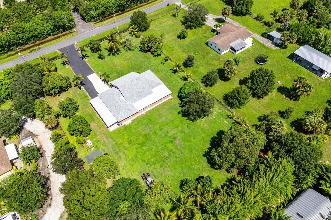 Photo of 15340 93rd Lane N
