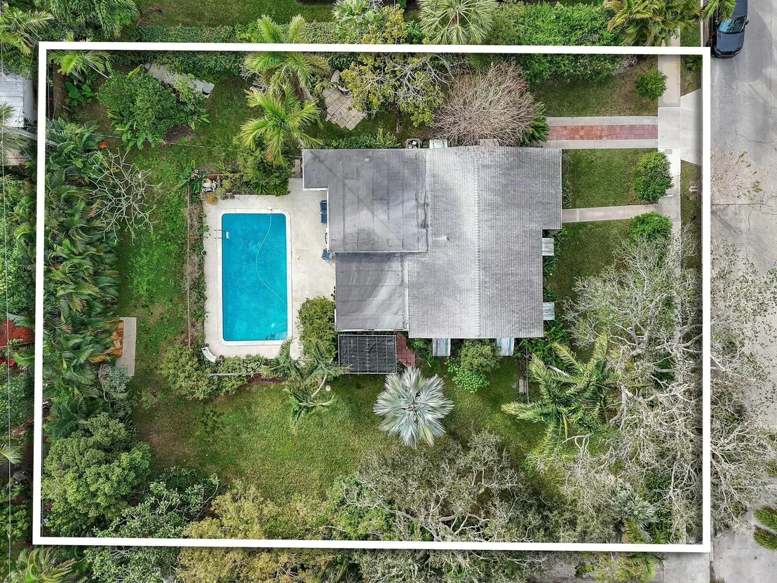 Photo of 1002 Ardmore Road