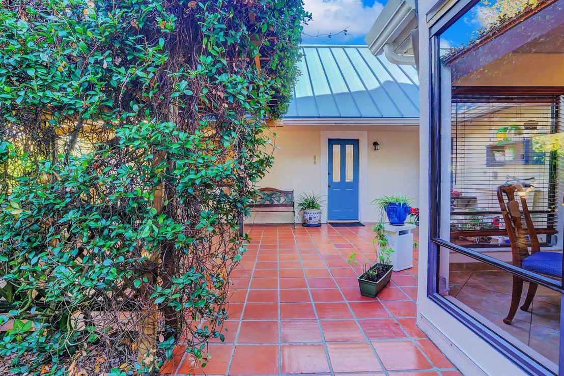 Photo of 18801 Falcon Way