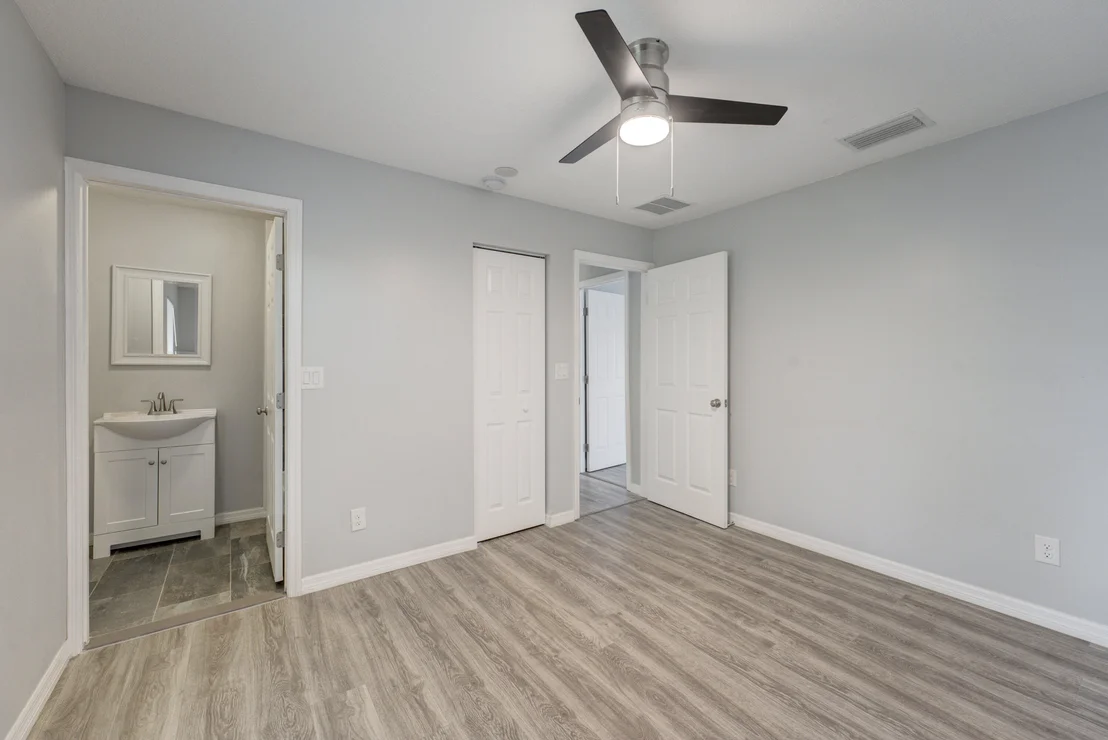 Photo of 2000 Sunrise Boulevard