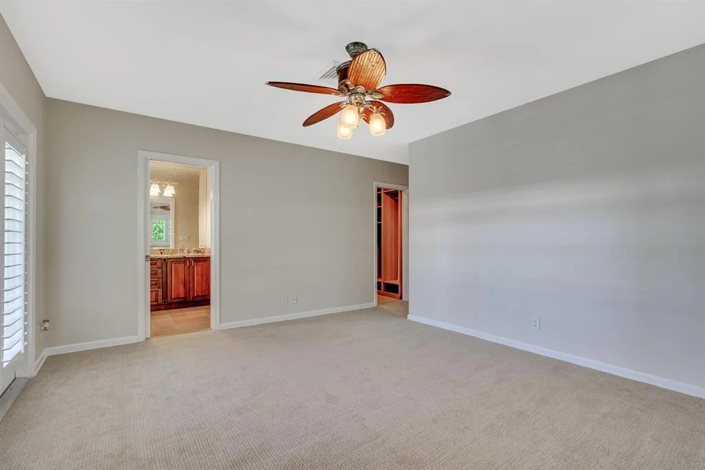 Photo of 744 Peachtree Lane