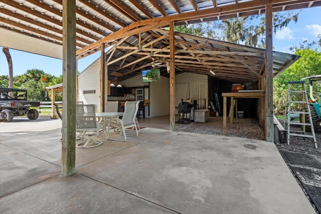 Photo of 10300 Muller Road