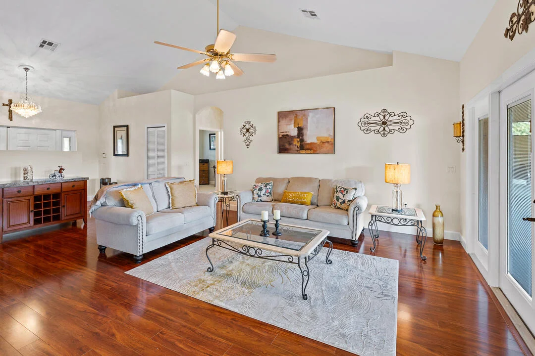 Photo of 2774 Gentile Road