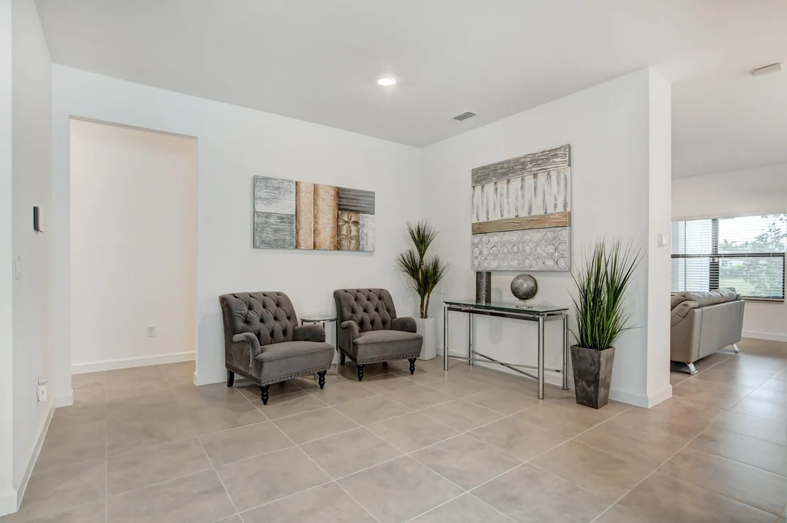 Photo of 1114 Whitcombe Drive