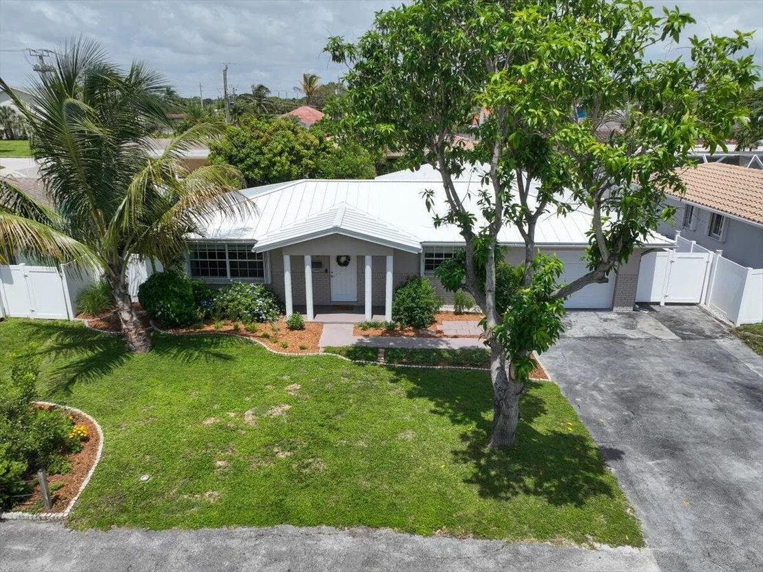 Photo of 39 SE 9th Avenue