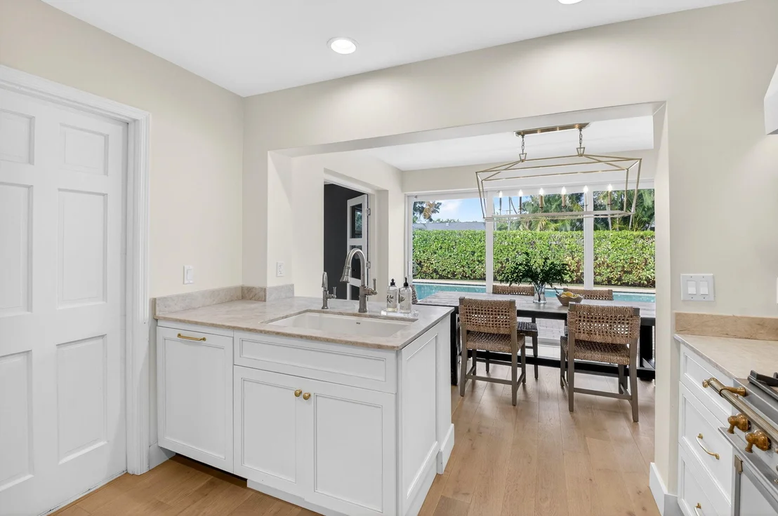 Photo of 525 Sunset Road
