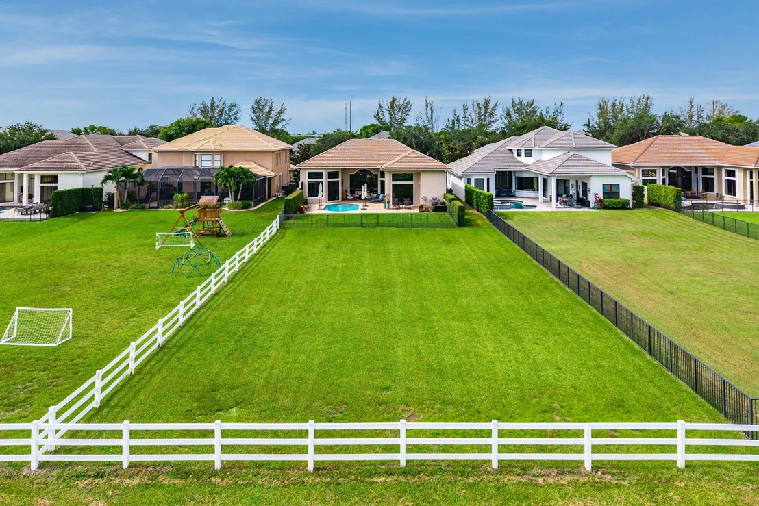 Photo of 9277 Equus Circle