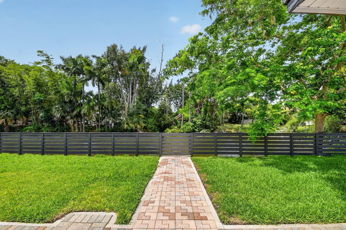 Photo of 3192 Riddle Road