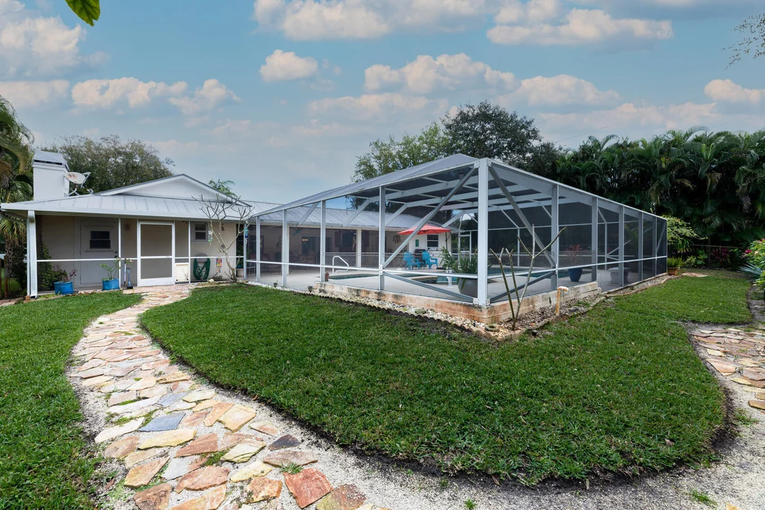 Photo of 3652 SE Leonard Lane