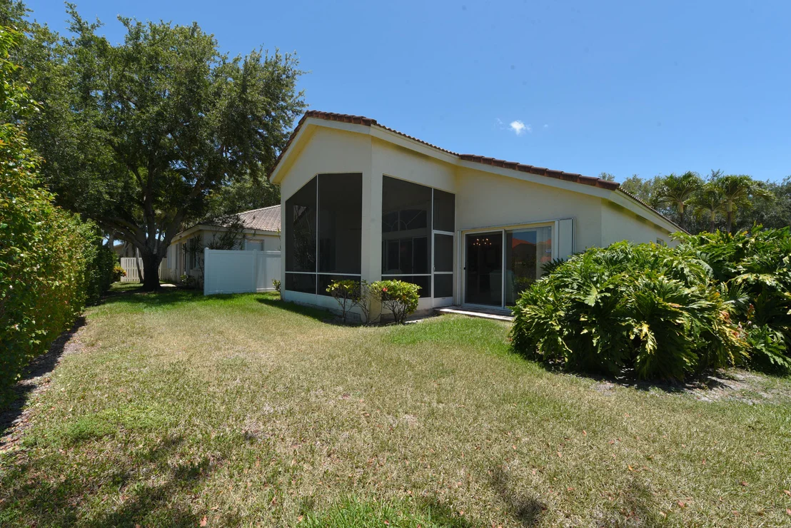 Photo of 9636 Arbor View Drive N