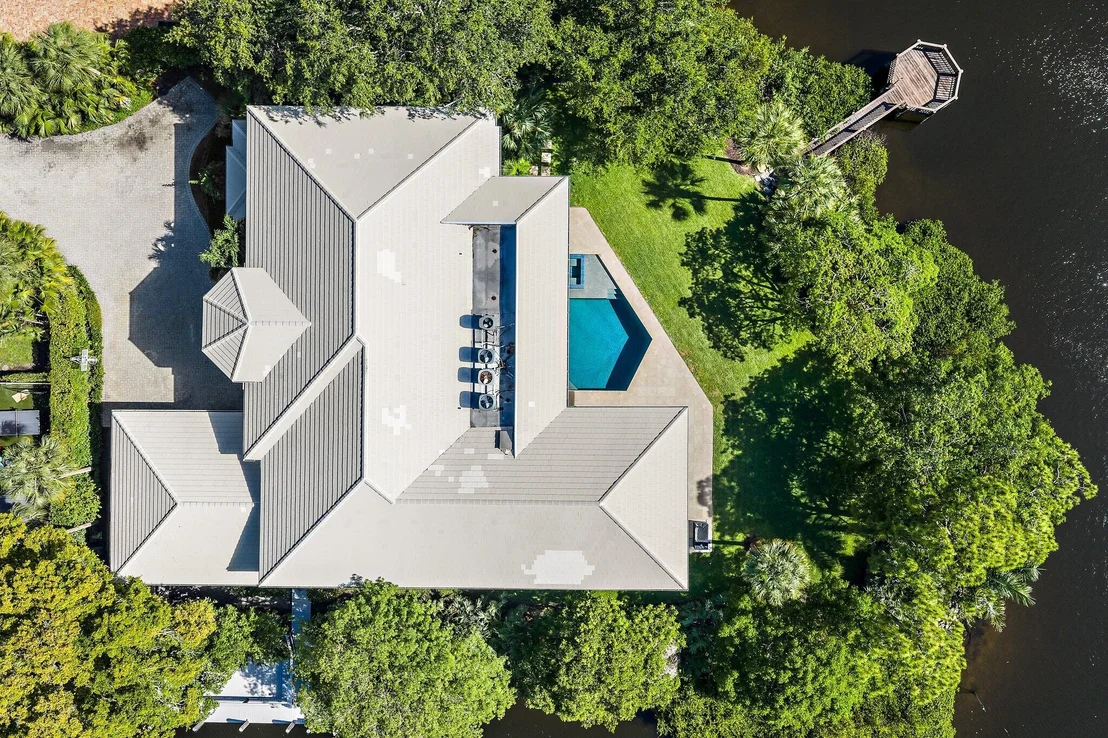 Photo of 8818 SE Riverfront Terrace