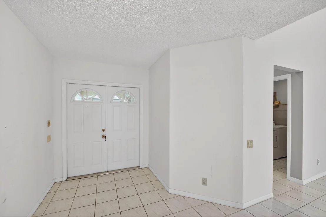 Photo of 6121 Bay Isles Drive