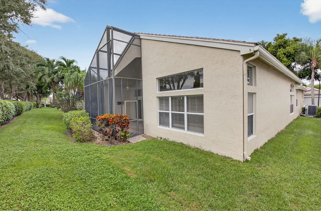 Photo of 7232 Morocca Lake Drive