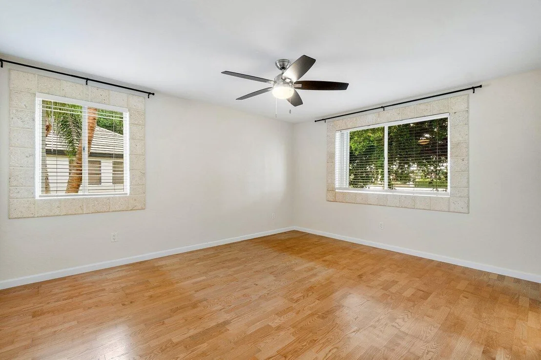 Photo of 6902 Dearborn Place