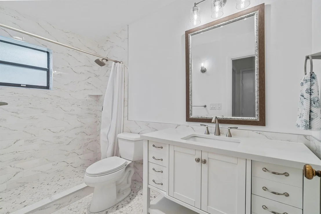 Photo of Unit A at 4635 Apple Tree Circle