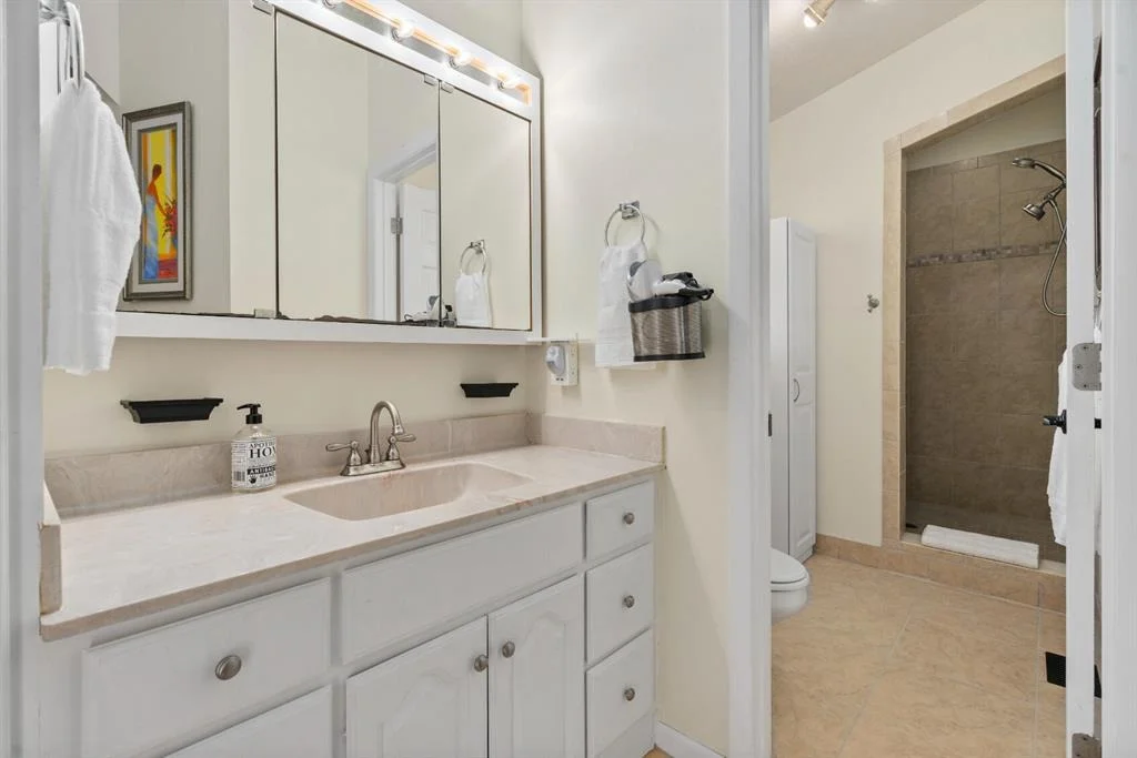 Photo of 5812 Raintree Trail