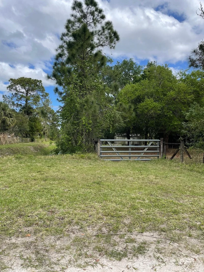 Photo of 12945 154th Road N