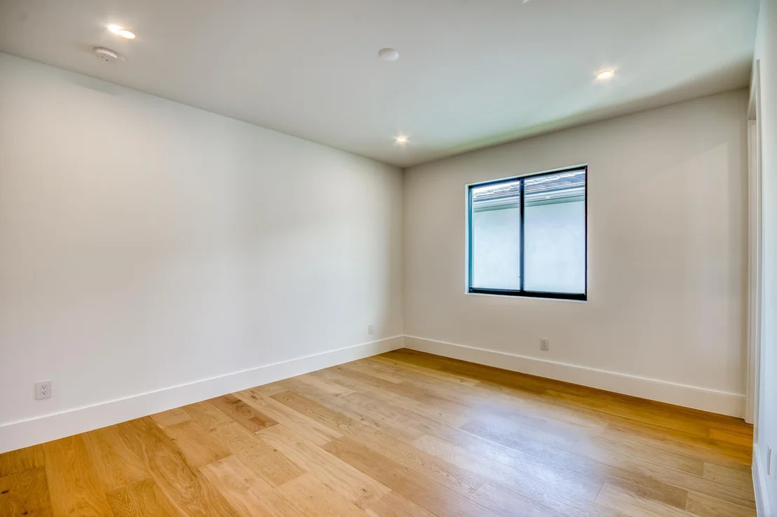 Photo of 18481 Symphony Court