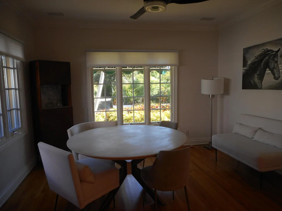 Photo of 830 Biscayne Drive