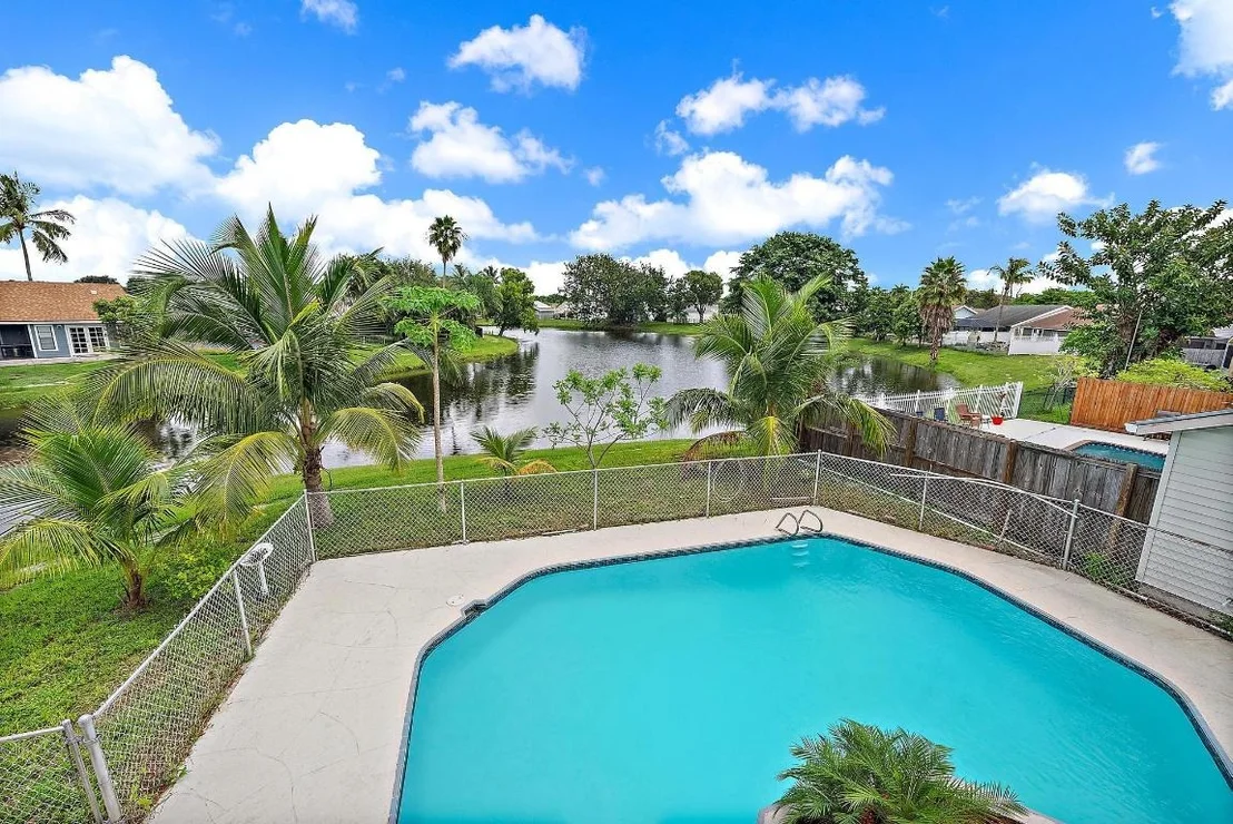 Photo of 4631 Brook Drive