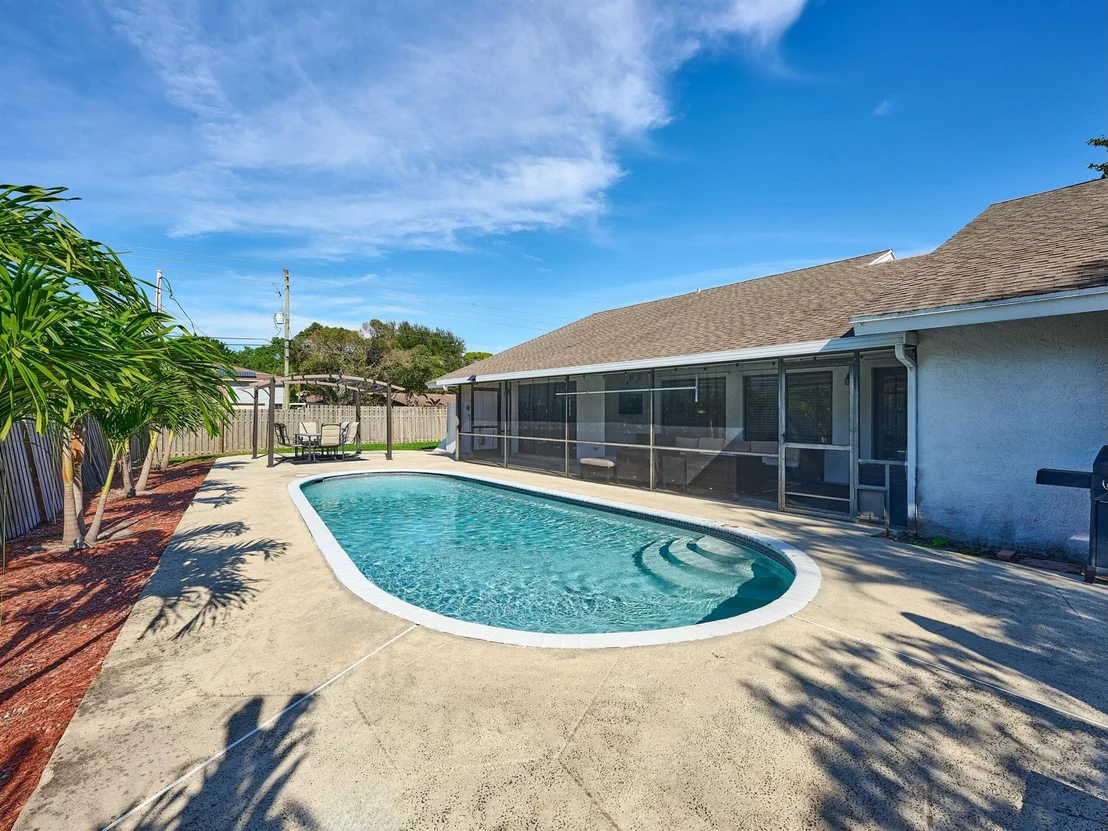 Photo of 6235 Boyd Lane