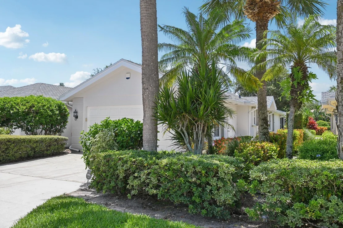 Photo of 253 Brier Circle