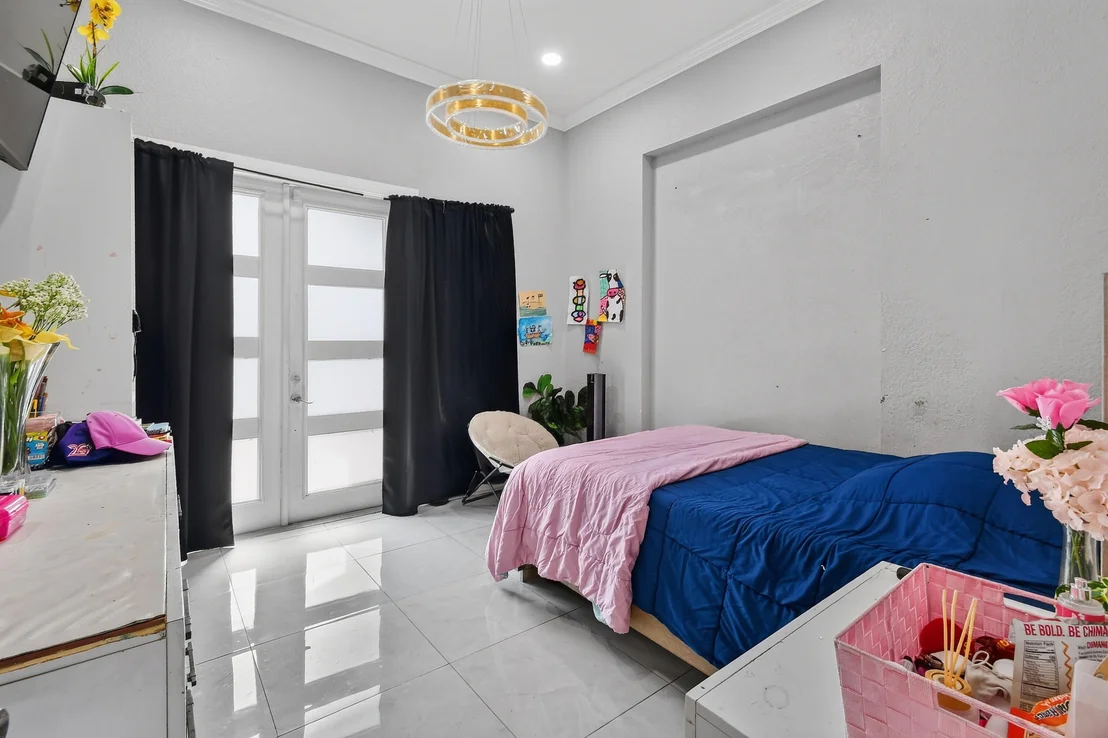 Photo of 700 Cresta Circle