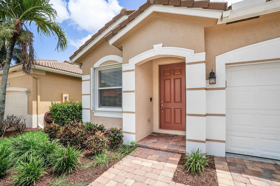 Photo of 4250 Key Lime Boulevard
