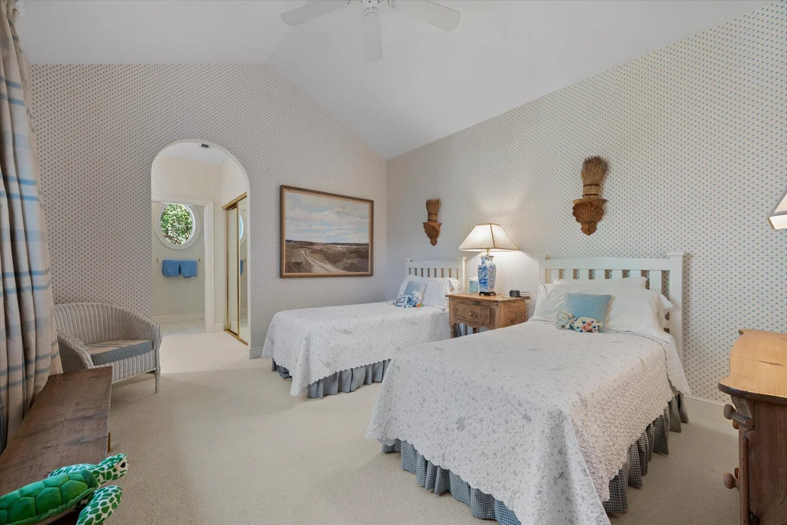Photo of 127 Echo Drive