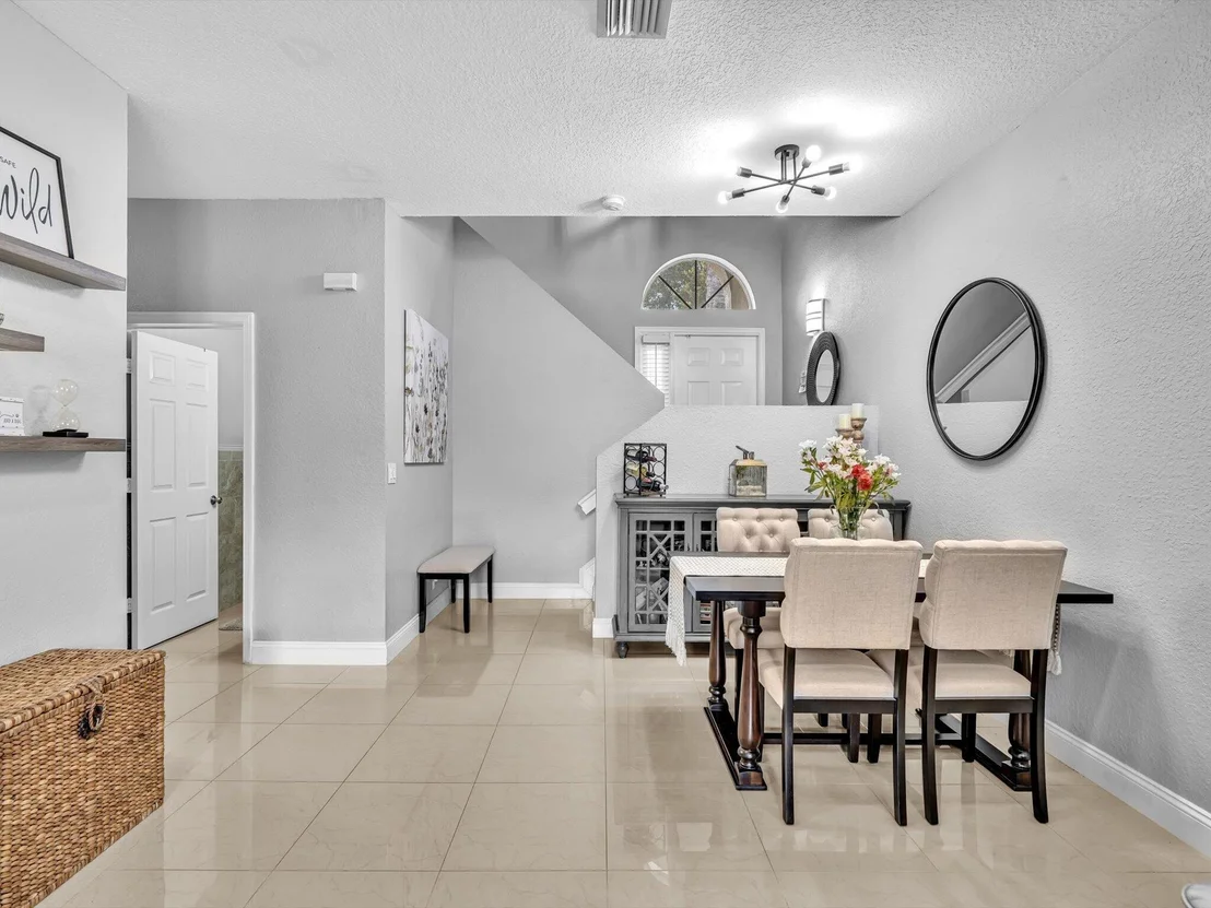 Photo of 5323 Eagle Cay Way