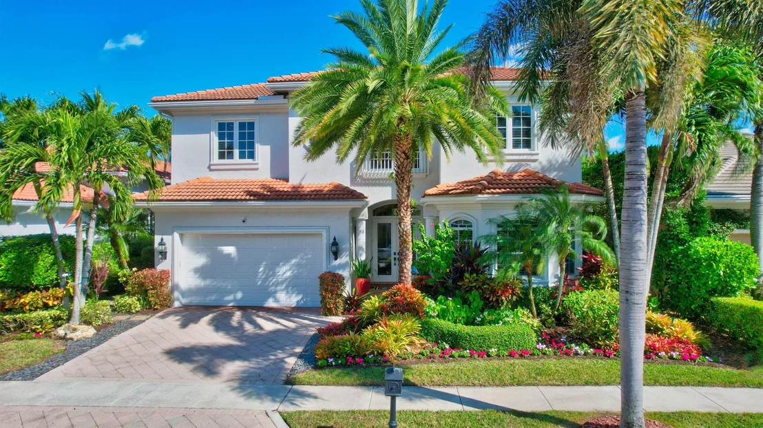 Photo of 4162 NW Briarcliff Circle