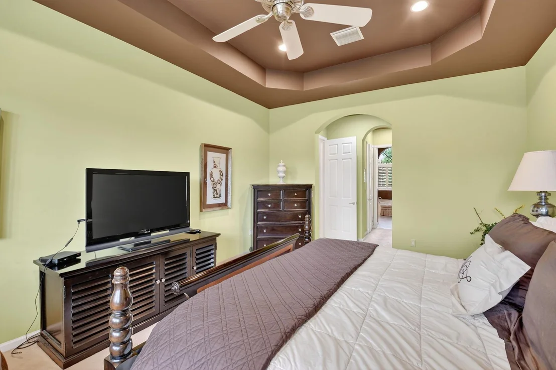 Photo of 9177 Isles Cay Drive