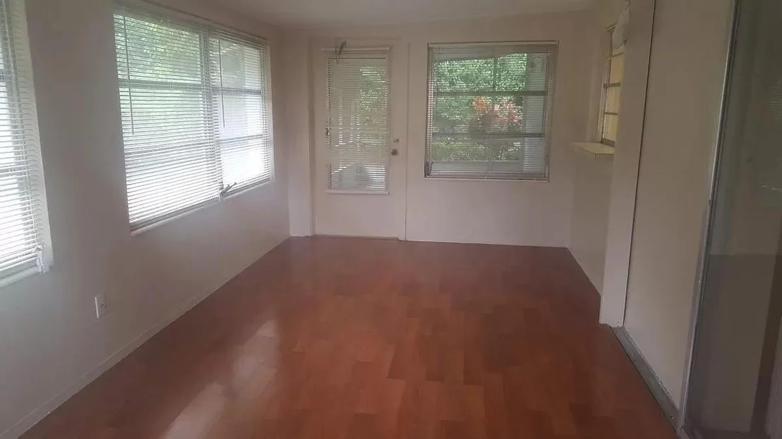 Photo of 6 Forest Hill Drive