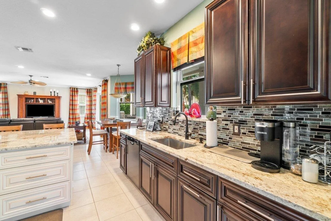 Photo of 6538 Stonehurst Circle