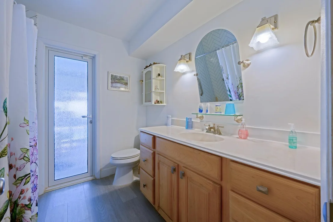 Photo of 3884 Lighthouse Drive