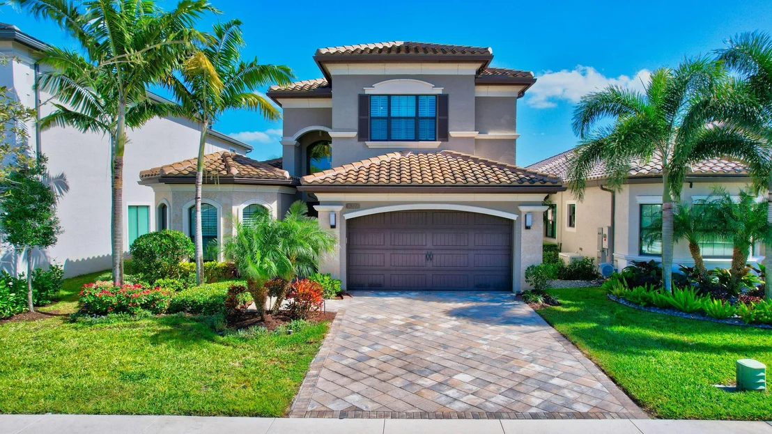 Photo of 16322 Cabernet Drive