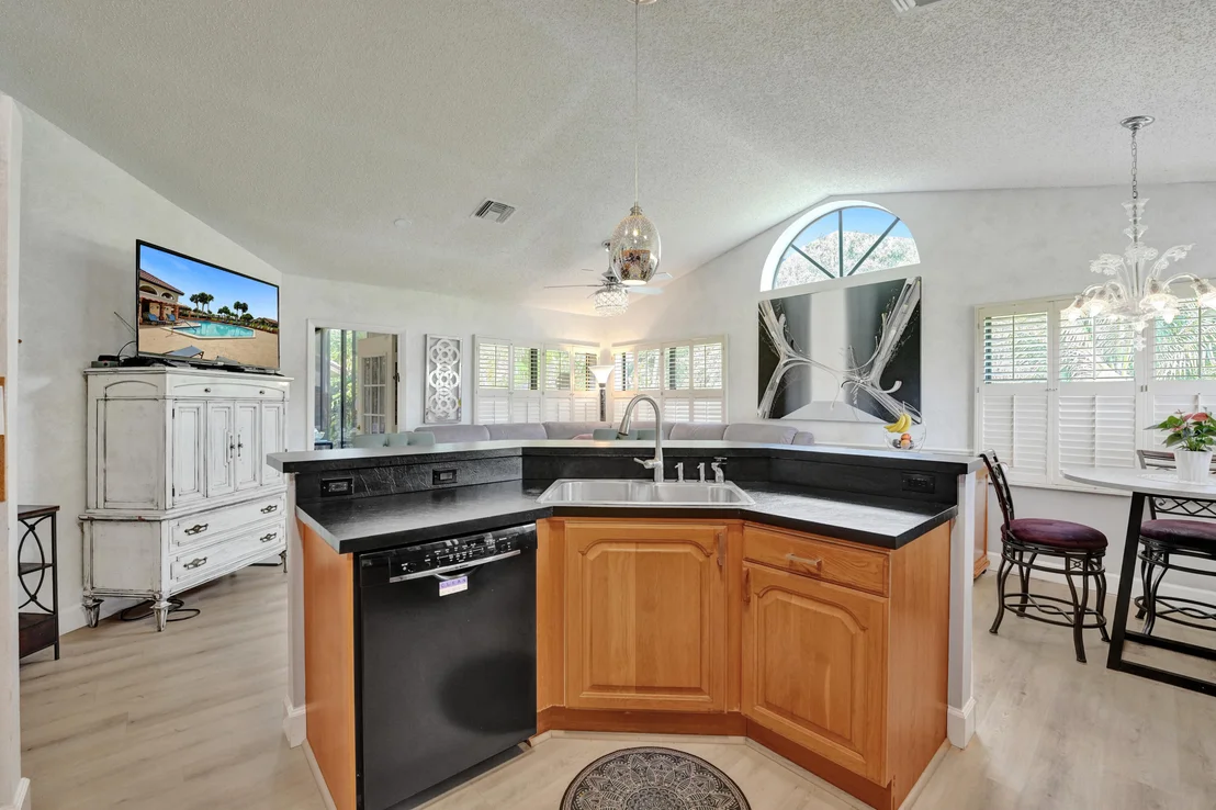 Photo of 8074 Cassia Drive