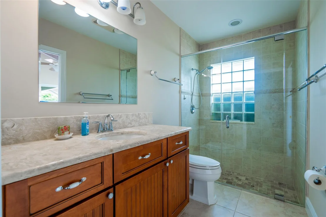Photo of 3931 NE 27th Terrace