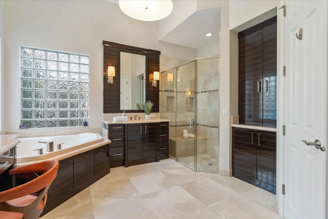 Photo of 16872 Pavilion Way