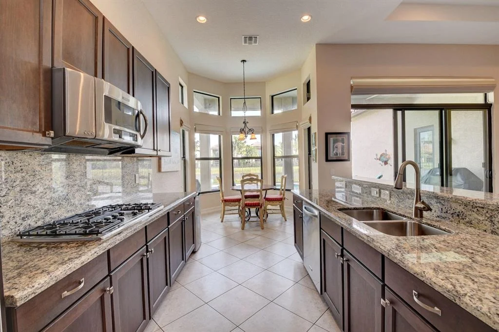Photo of 16670 Gateway Bridge Drive