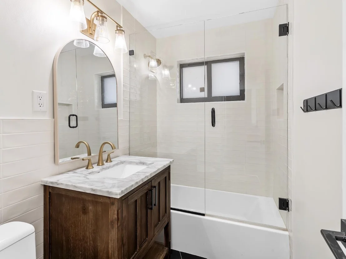 Photo of 909 SE 14th Drive