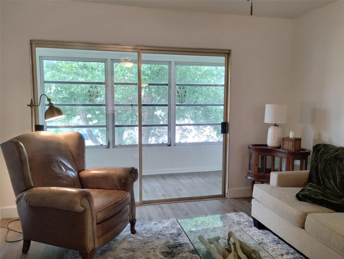 Photo of Unit E2 at 1201 Bahama Bend
