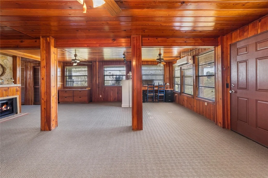 Photo of 1075 Duck Lane