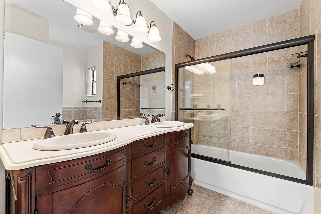 Photo of 21423 Summertrace Circle