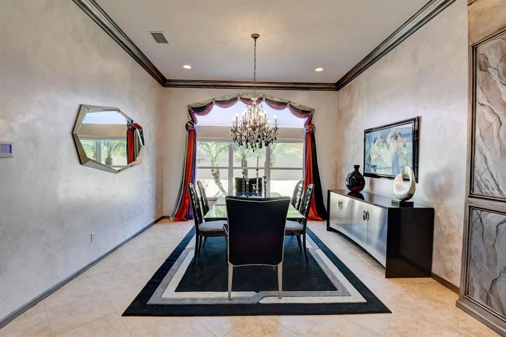 Photo of 7204 Twin Falls Drive